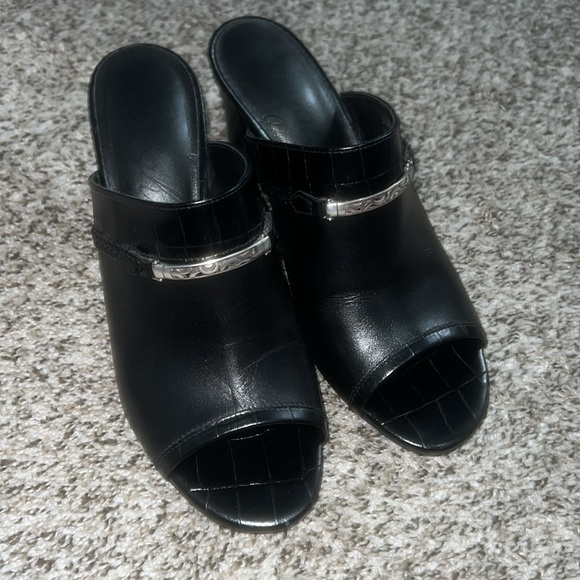 BRIGHTON Ray Black Slides Mules  Sandals  Sz 7.5 Italy - Picture 8 of 10